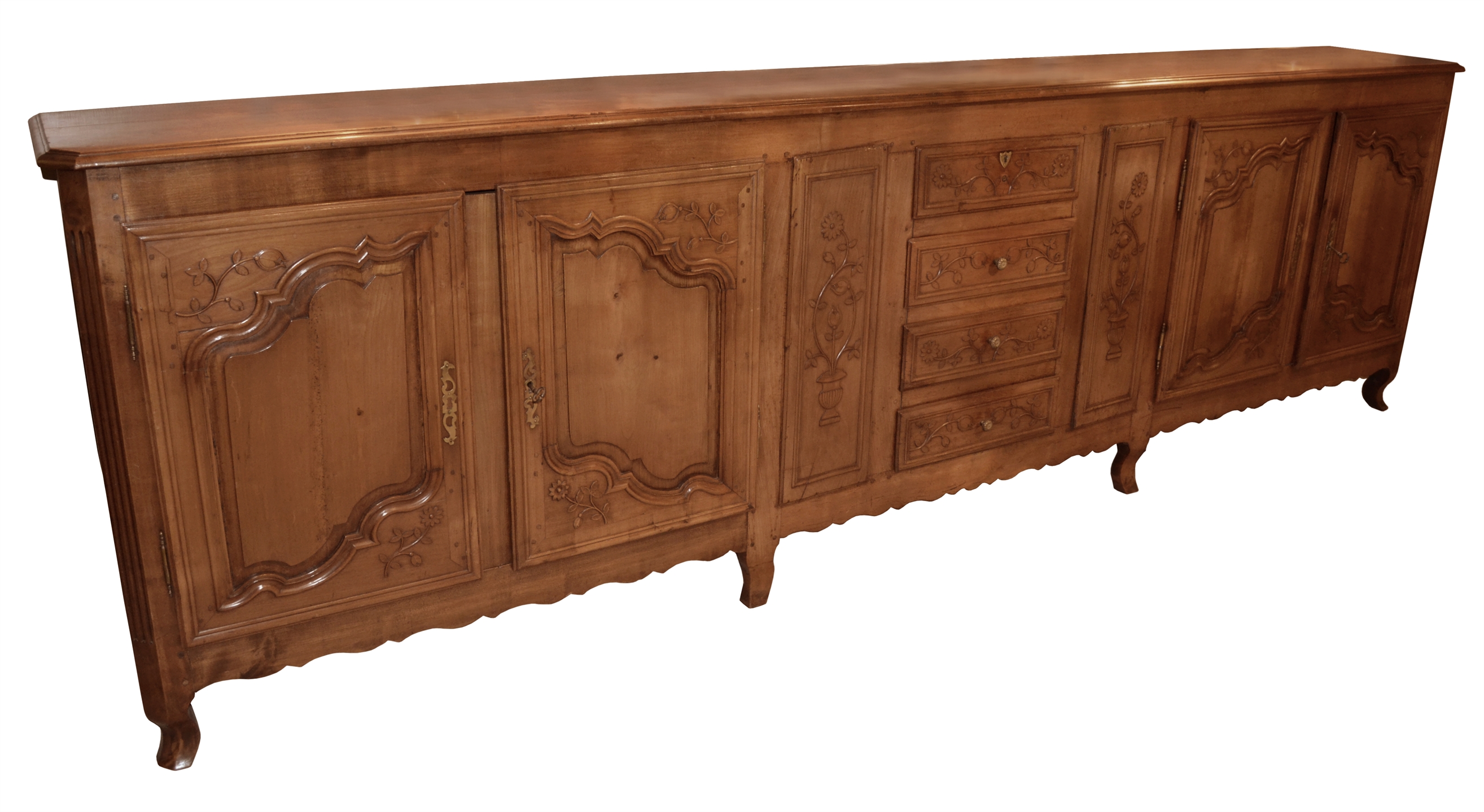 123/2086 - Picardy Fruitwood Buffet