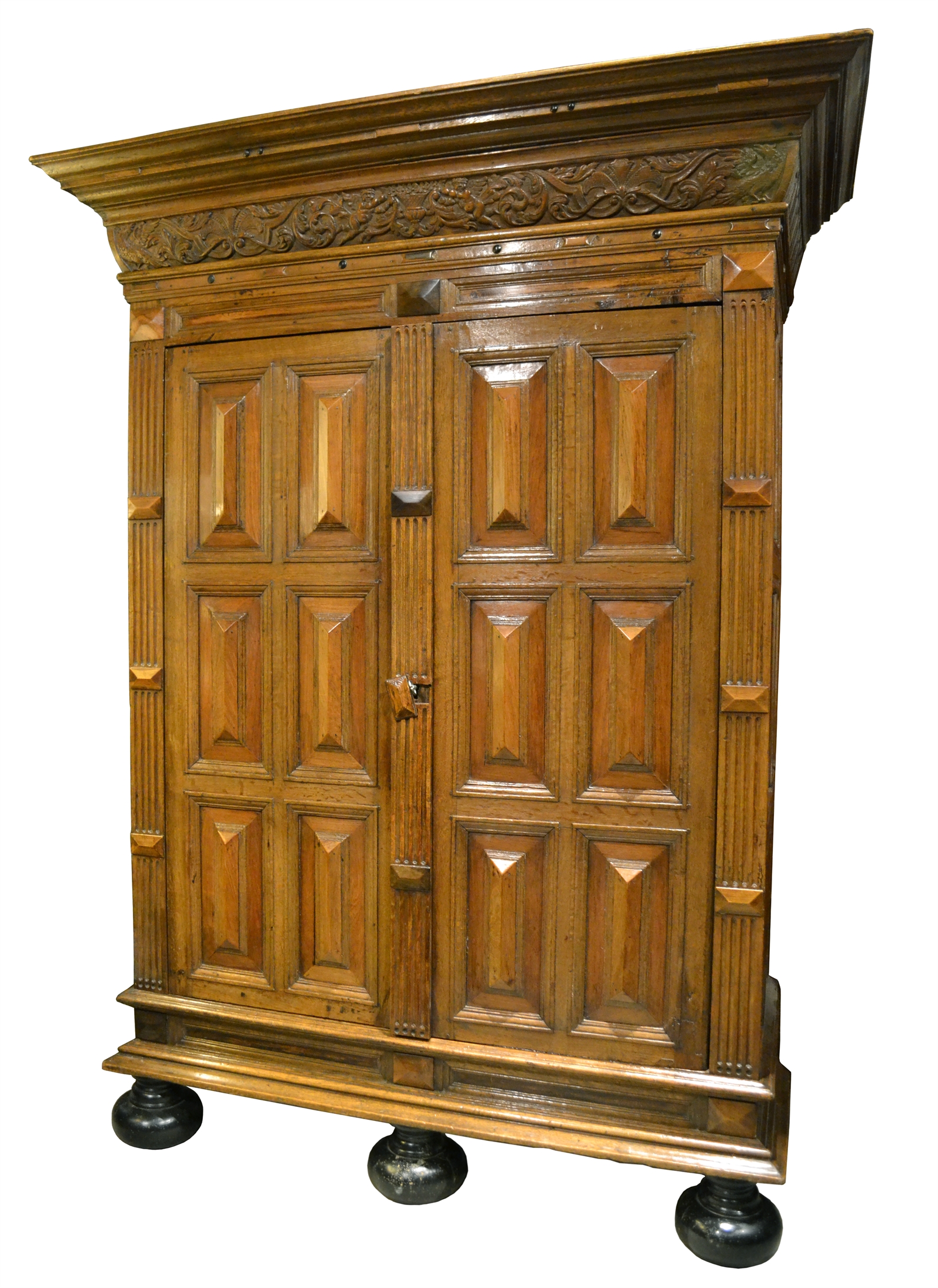 OP/2086 - Flemish Oak Cabinet with Pocket Doors